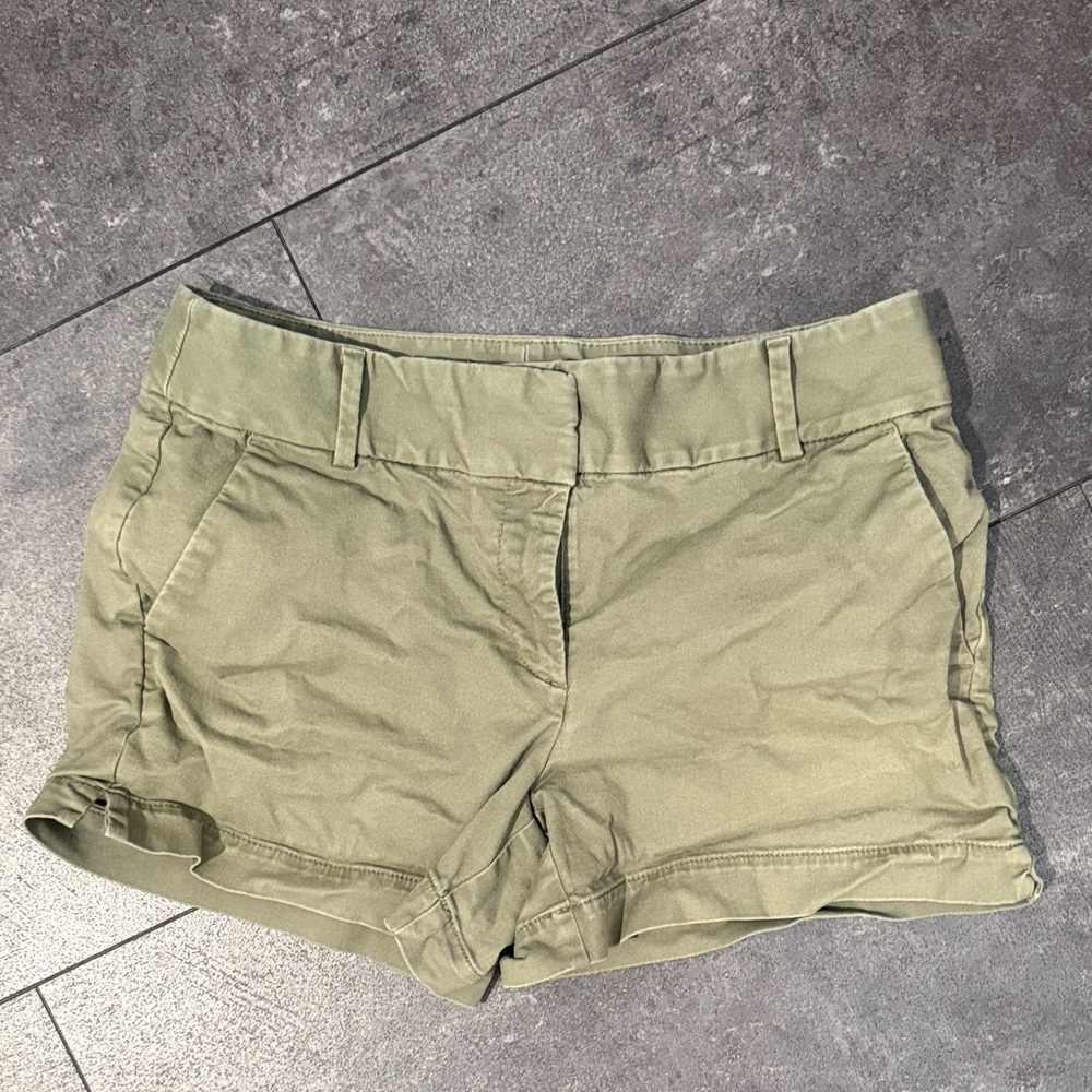 LOFT Sage Green Women's Cargo Shorts